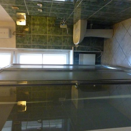 ורשה Hostel Witt מראה חיצוני תמונה