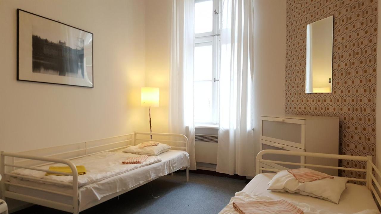 ורשה Hostel Witt מראה חיצוני תמונה