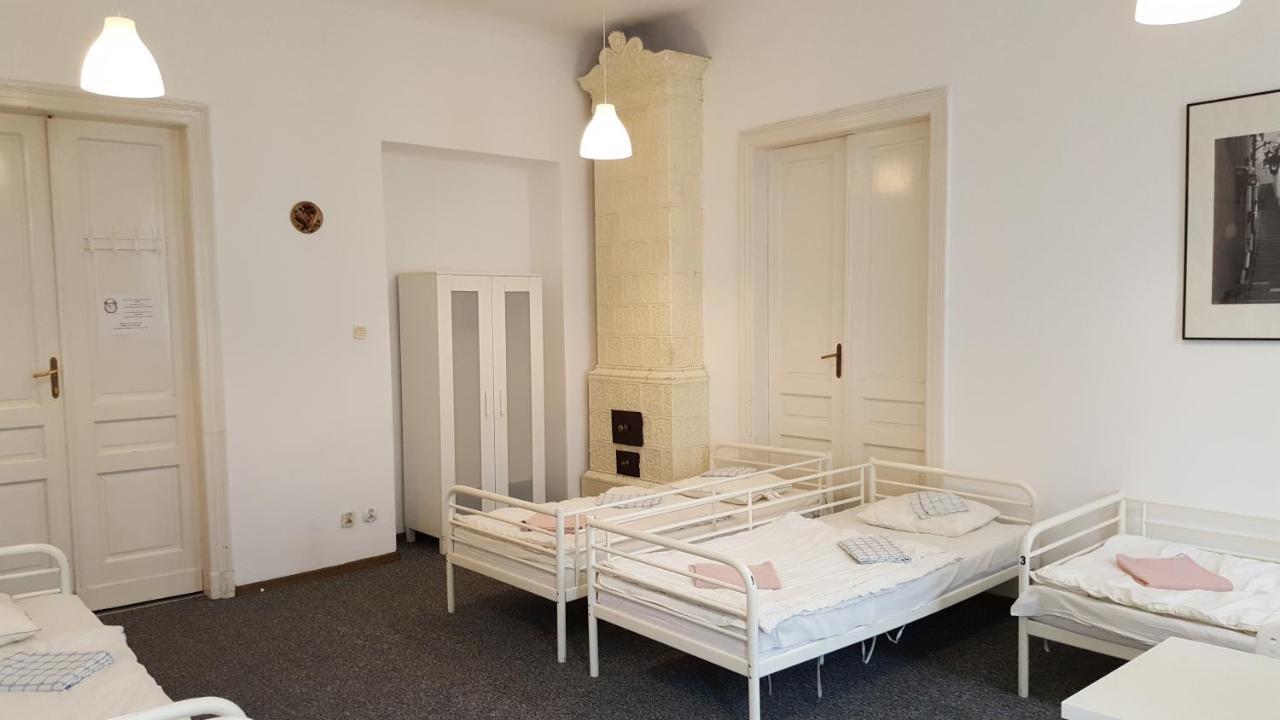 ורשה Hostel Witt מראה חיצוני תמונה