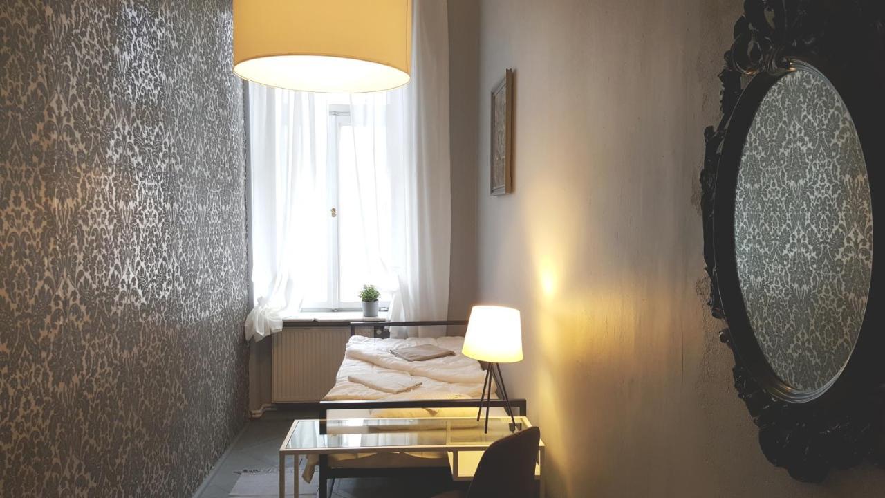 ורשה Hostel Witt מראה חיצוני תמונה
